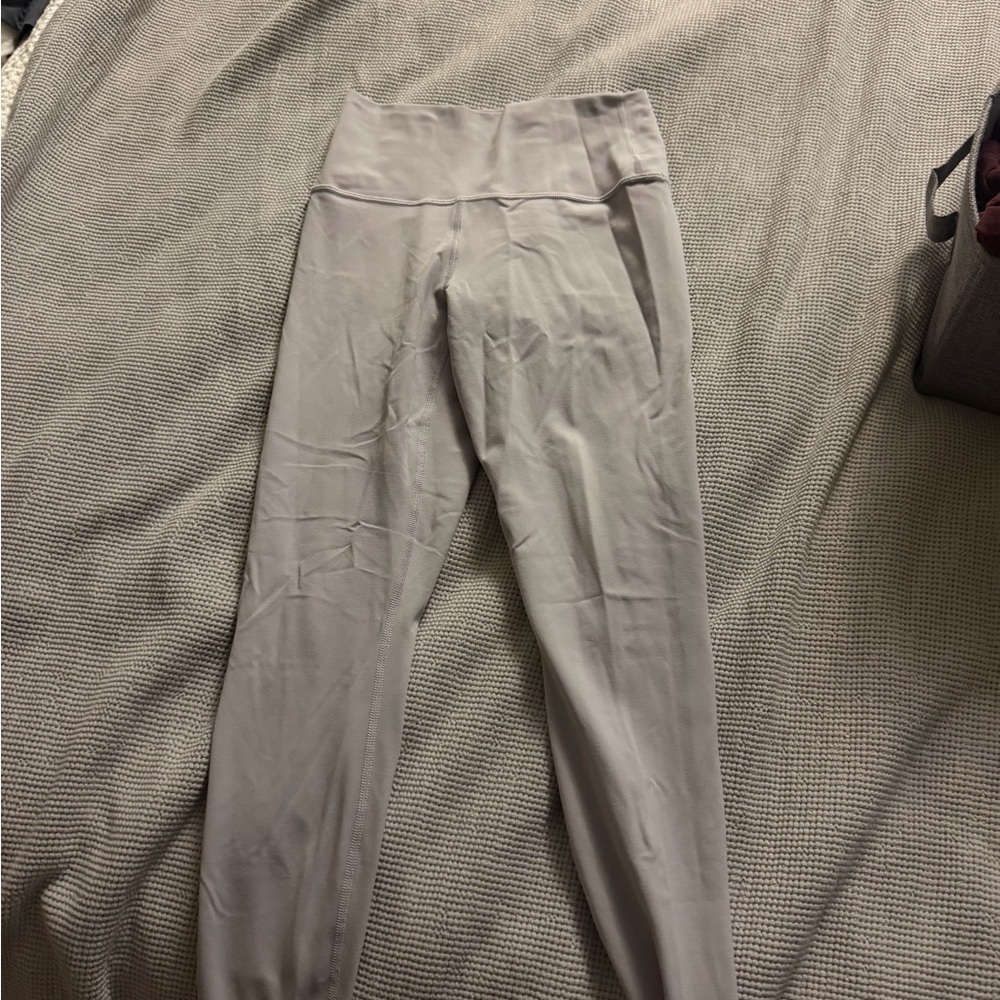 Athleta Transcend Tight